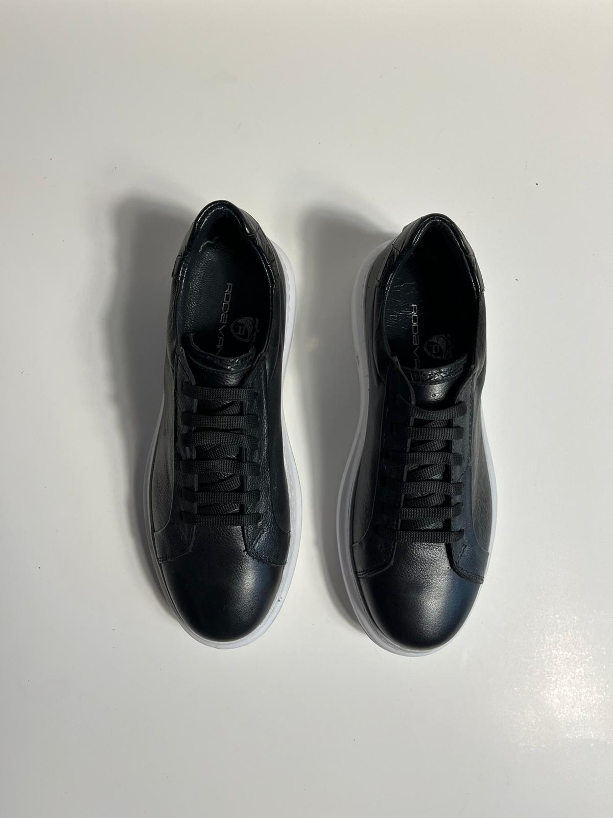 Zemor Siyah Deri Sneaker – Beyaz Tabanlı Erkek Ayakkabı