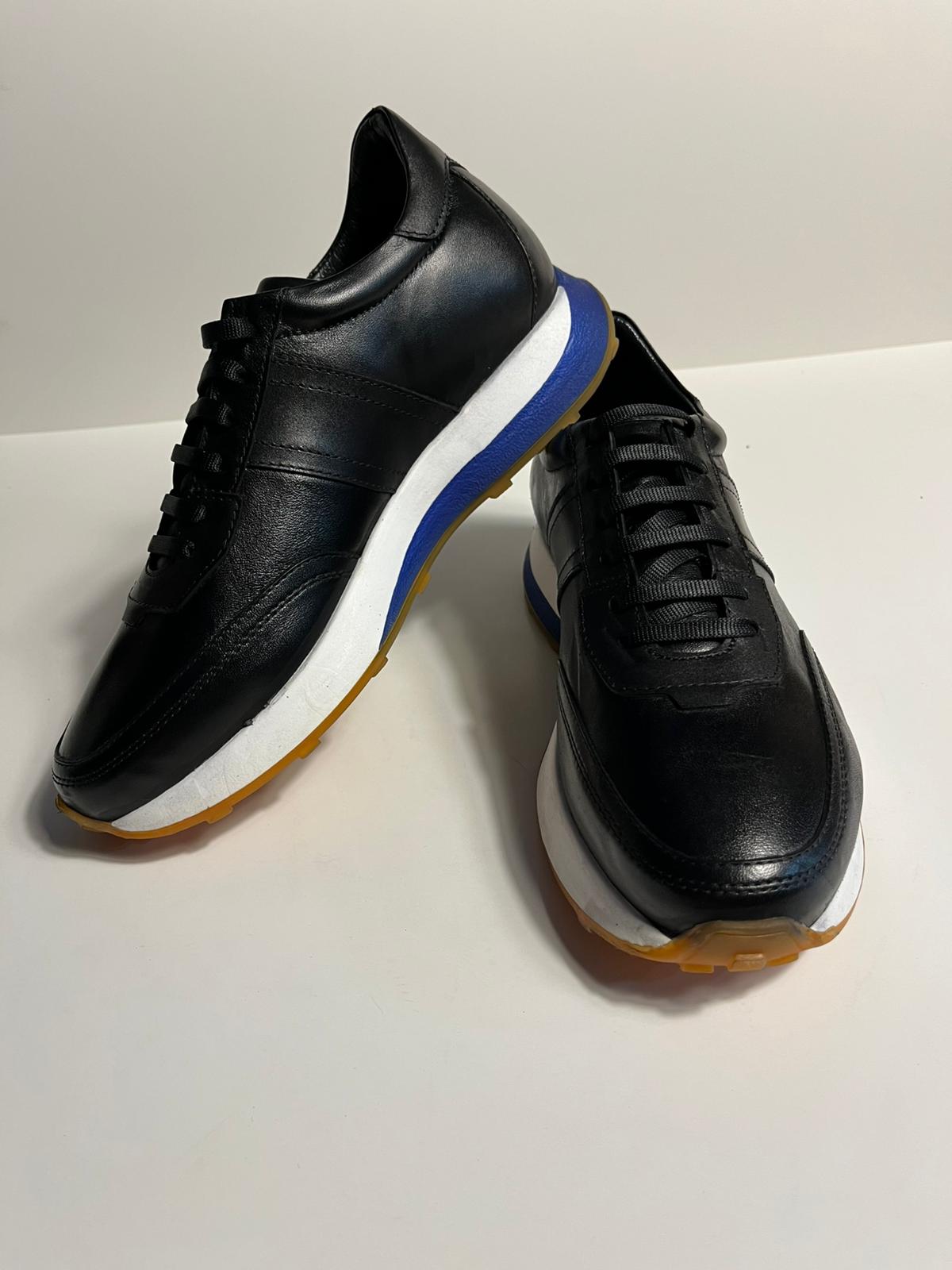 Zemor Siyah Deri Sneaker – Mavi Detaylı Erkek Spor Ayakkabı