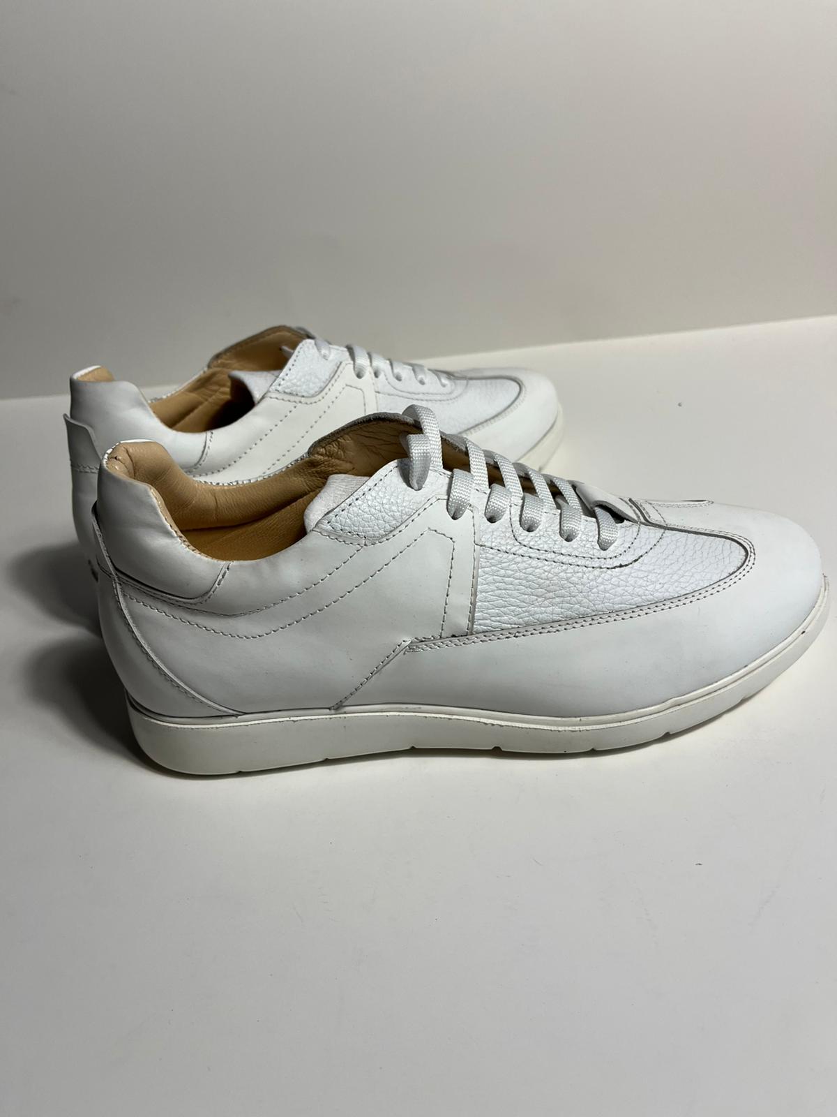 Zemor Beyaz Deri Sneaker – Minimal Erkek Günlük Ayakkabı