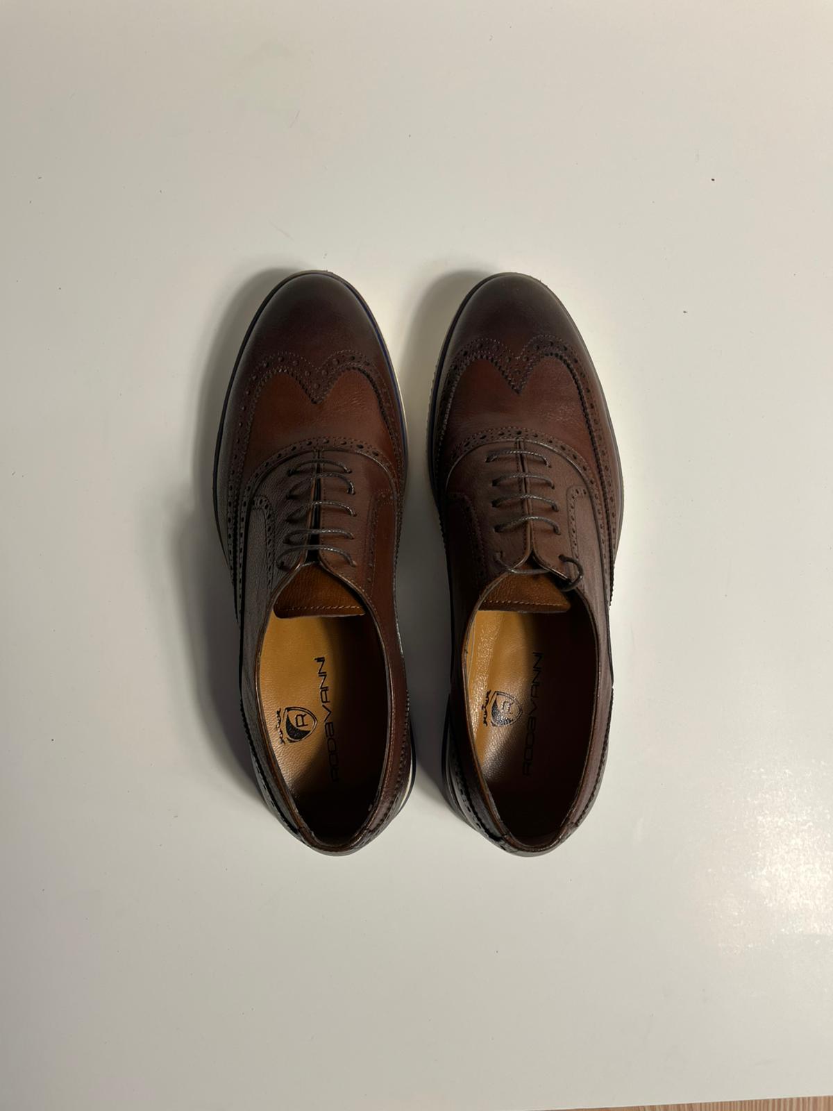 Zenor Brogue Ayakkabı - Şık ve Rahat Erkek Klasik Ayakkabı