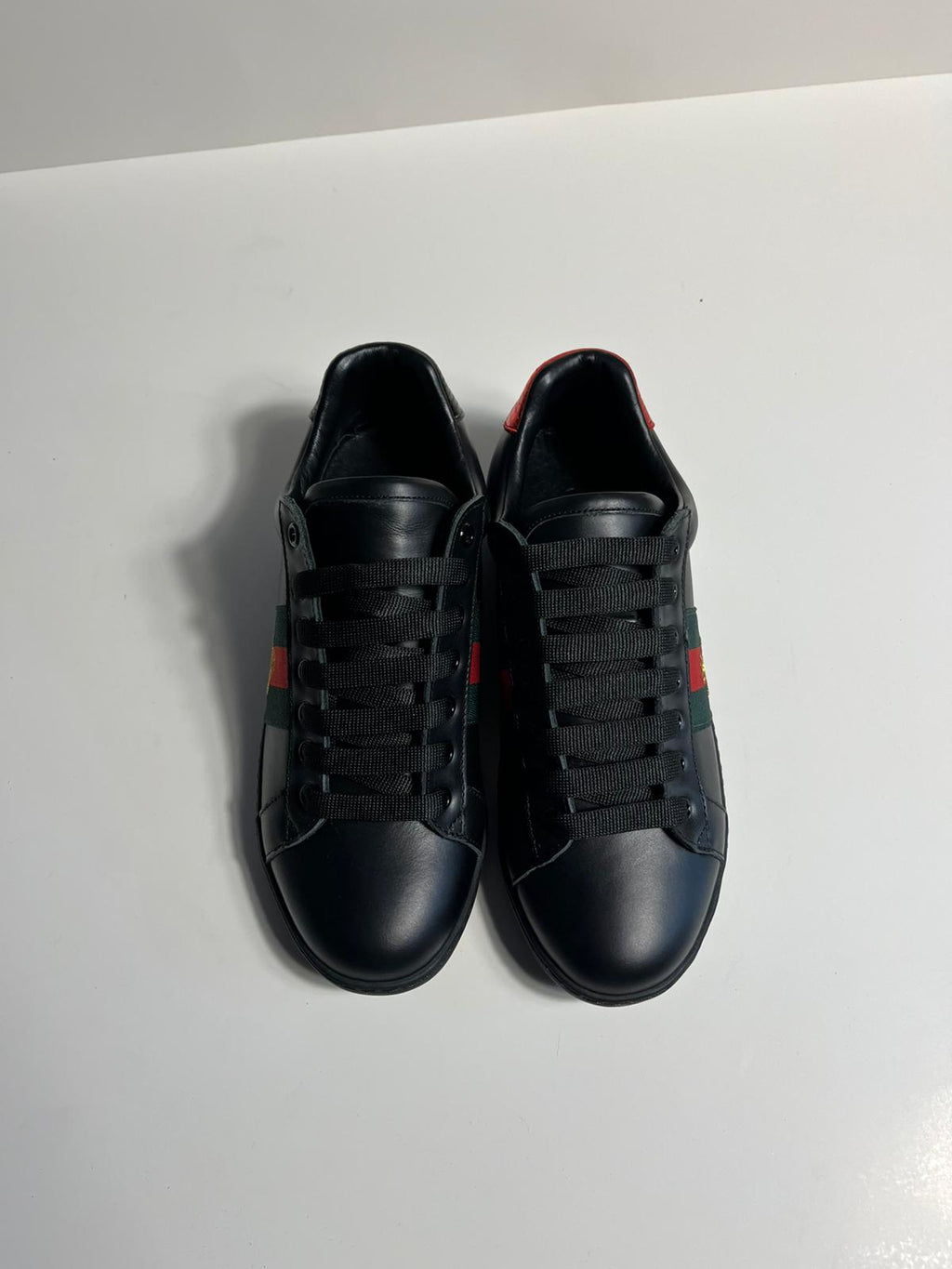 GUCCI Erkek Hakiki Deri Ayakkabı – Siyah & Beyaz
