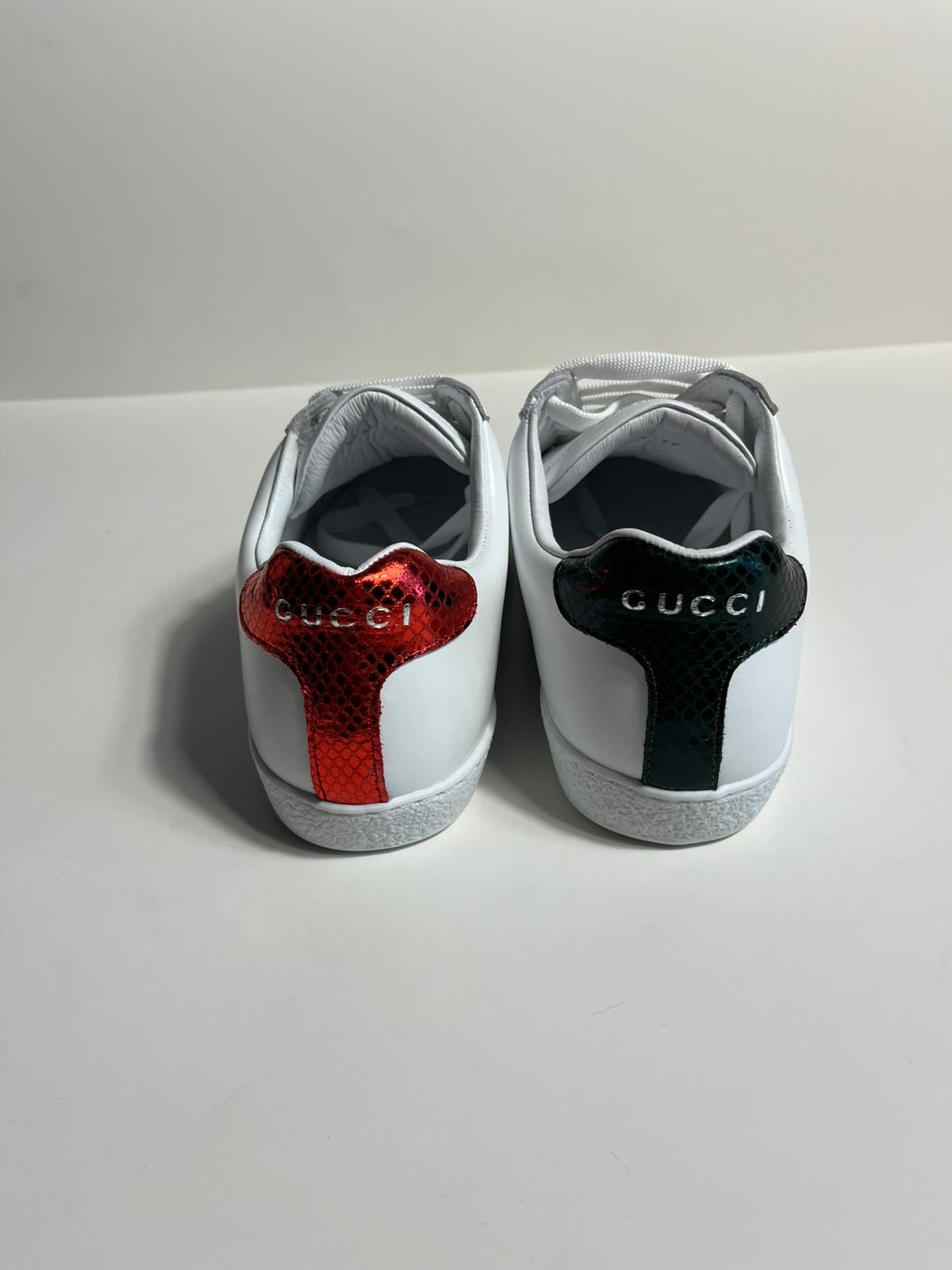 Gucci Unisex Beyaz Sneaker – Kırmızı & Siyah Detaylı
