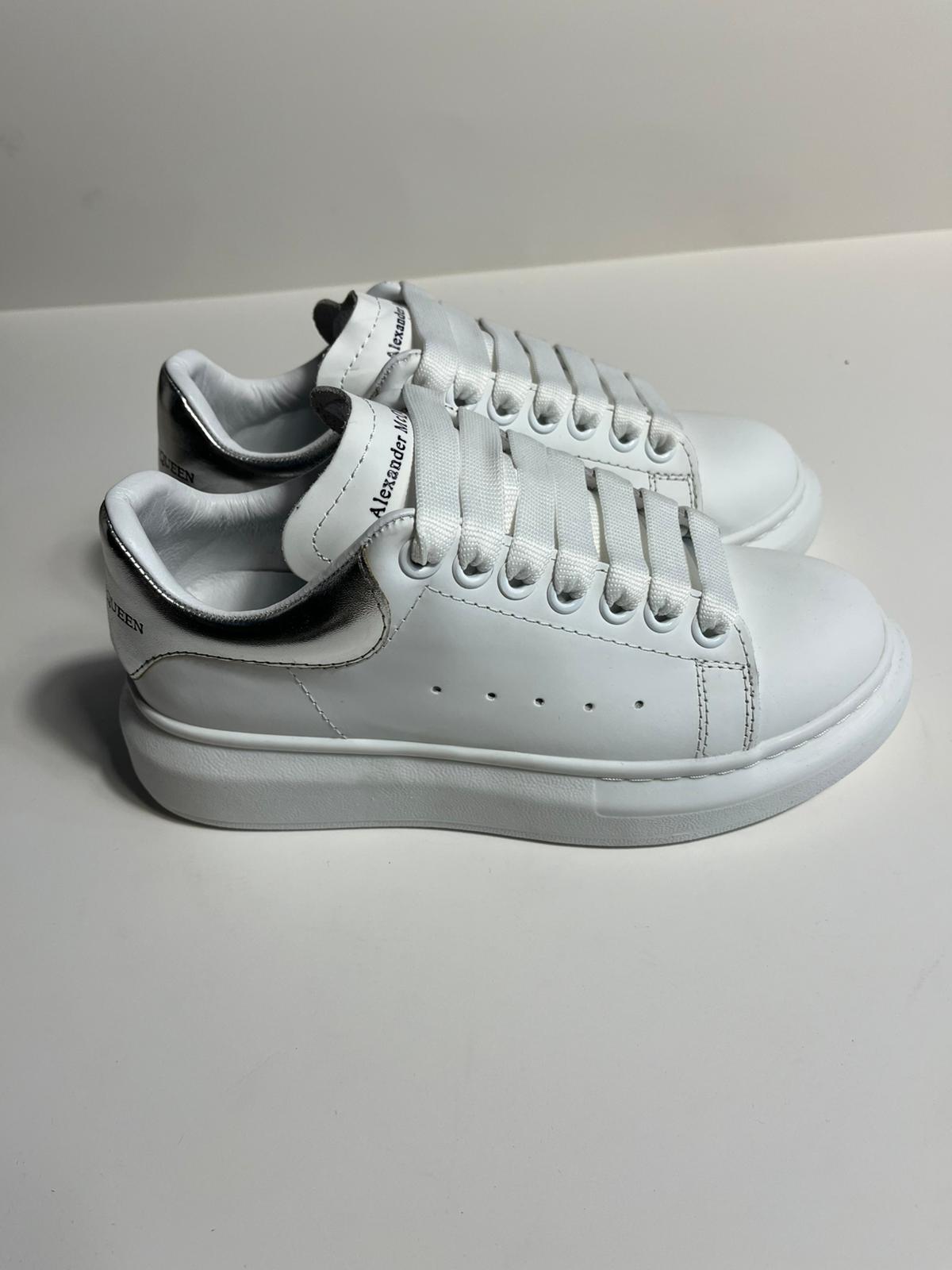 Unisex Beyaz Sneaker – Alexander McQueen Tarz, Kalın Tabanlı, 36-40 Numara