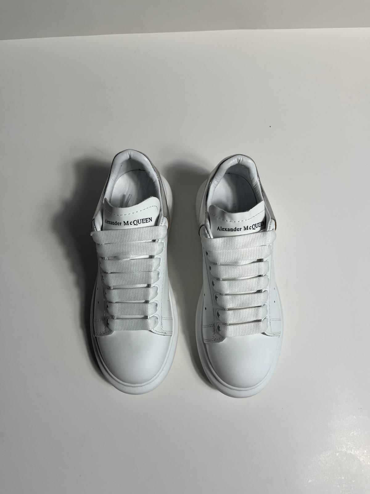 Unisex Beyaz Sneaker – Alexander McQueen Tarz, Kalın Tabanlı, 36-40 Numara